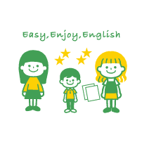 親子とシッターが並んでいるイラスト